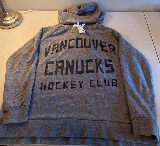 Used Small Vancouver Canucks Sportige Hoodie