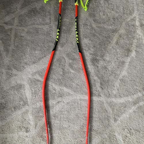 Leki SG / DH 54in (135cm) Poles (with Straps)