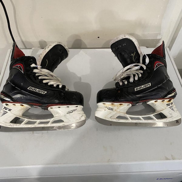 Senior Bauer Vapor 1X 2.0 Pro Stock Size 6.5 Hockey Skates