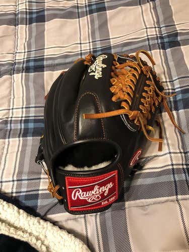 Black Pro Preferred 11.75" Baseball Glove LIKE NEW