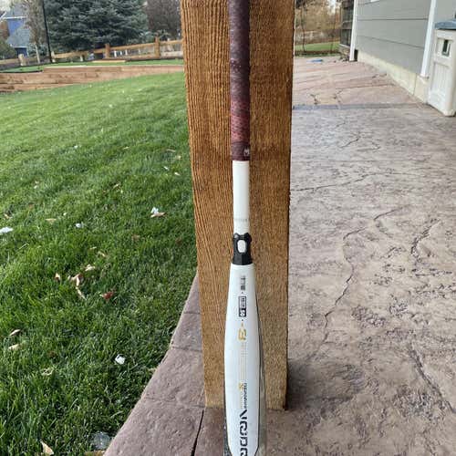 High School/College 2019 Hybrid Voodoo Balanced (-3) 27 oz 30" Bat