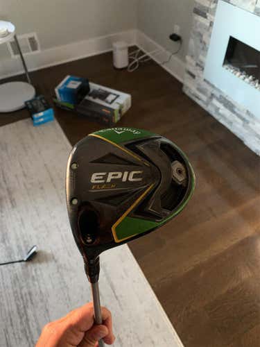 Men's Left Hand Epic Flash Sub Zero Stiff Flex 9 Loft Driver