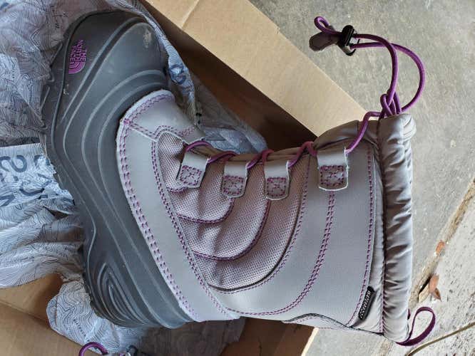 The North Face Boots Youth Size 3