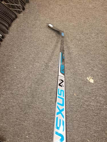 New Bauer Left Hand Nexus 2700 Hockey Stick