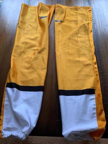 Wheeling Nailers Pittsburg Pirates Hockey Socks