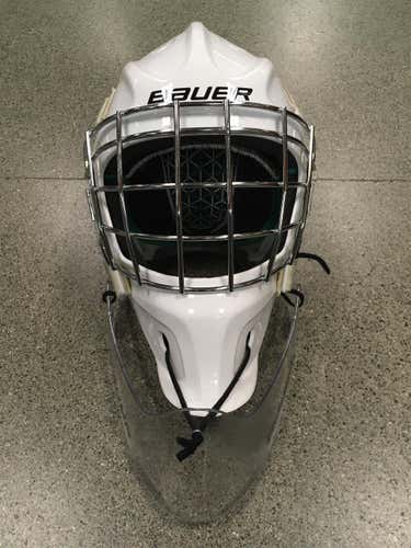 White Junior Bauer NME 4 Goalie Mask