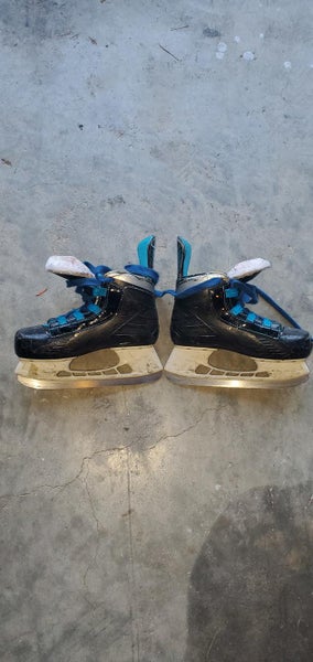 Used Youth Bauer Prodigy Hockey Skates Size 13