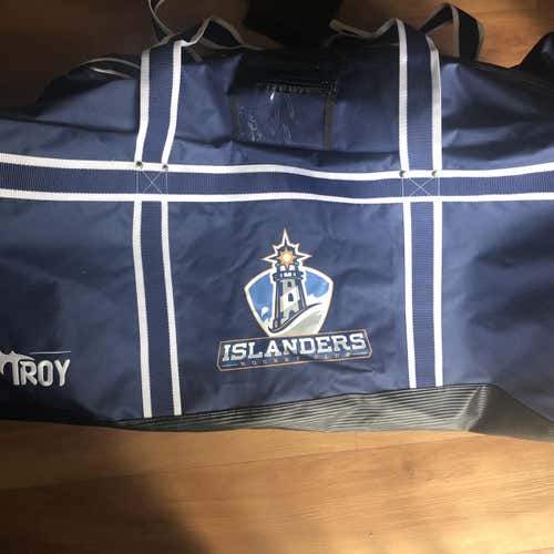 New Sr Islanders HC Team Bag