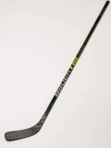 New Bauer Supreme 2S Pro Hockey Stick- RH-P88-102 Flex