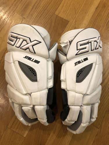 White New Player's STX Stallion 500 Lacrosse Gloves 13"