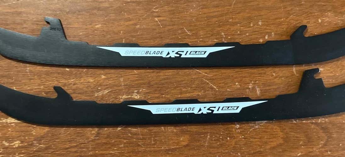 New CCM SB XS Black 280