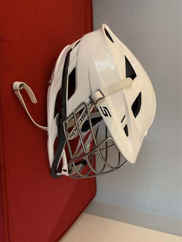 White Adult Cascade S Helmet