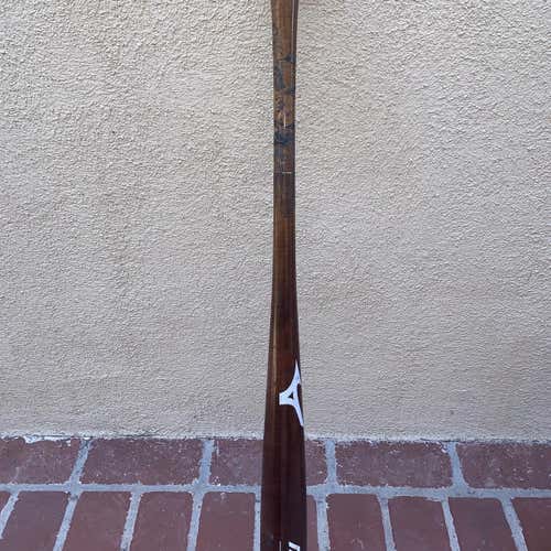 Mizuno (-5) 33" Wood Bat