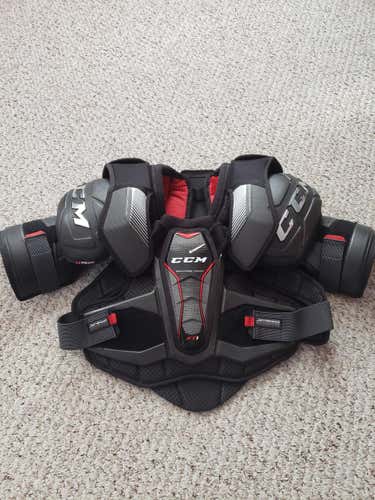 New Senior Large CCM JetSpeed FT1 Shoulder Pads