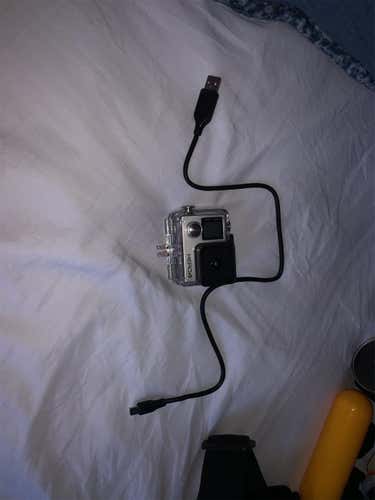 GoPro Hero 4 w/charger