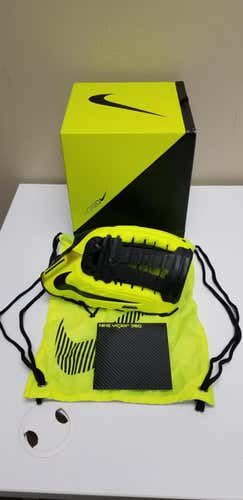 Volt New Adult Nike Right Hand Throw Outfield Vapor 360 Baseball Glove 12.75"
