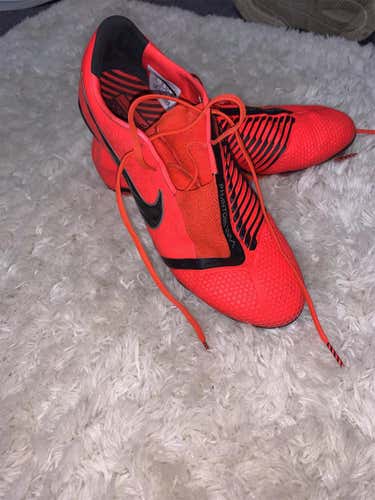 Men's Size 9.0 (Women's 10) Nike Phantom Venom Elite FG Cleats