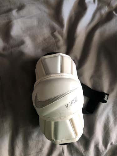 Used Small Nike Vapor Arm Pads