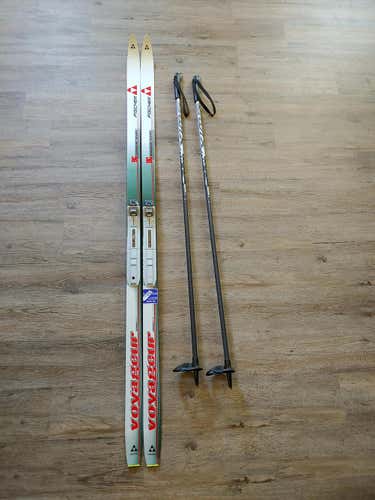 Classic Used 166cm Fischer Voyageur Crown Cross Country Skis With SNS Bindings and Swix Poles