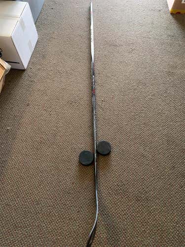 Senior Left Hand Stealth CX Heel Pattern  Hockey Stick