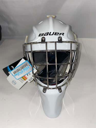 White Senior Bauer 950X  Goalie Mask