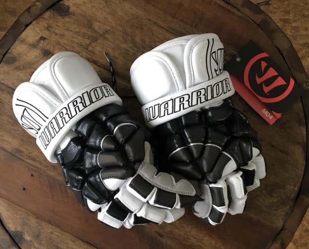 New Warrior Lacrosse Mac Daddy MD4 12" Gloves - Black