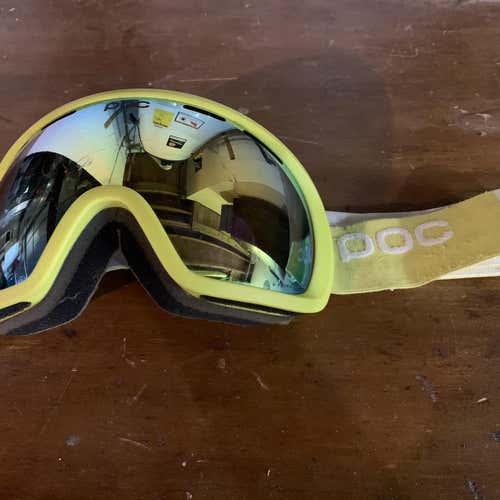 Used Poc Fovea Clarity Goggles (lens cracked)