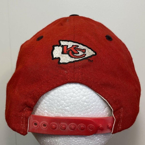 VINTAGE Kansas City Chiefs Hat Cap Snap Back White Red Sharktooth