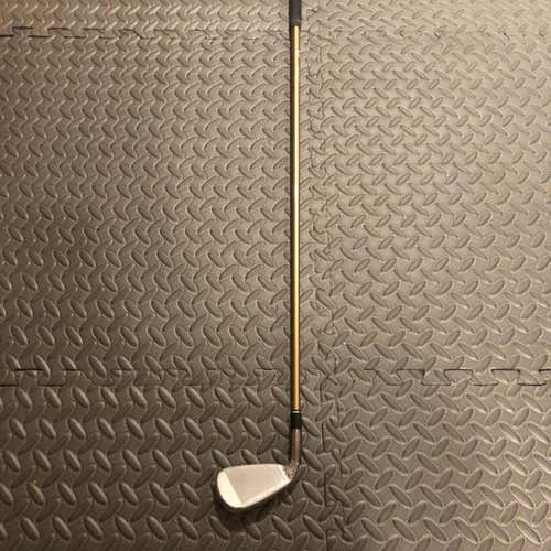 Men's Taylormade 4 iron SpeedBlade Regular Flex Graphite Shaft
