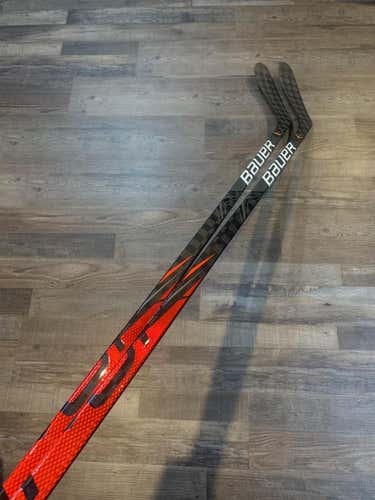 (2-pack) Pro Stock Bauer ADV (Vapor FlyLite) P28-82 flex