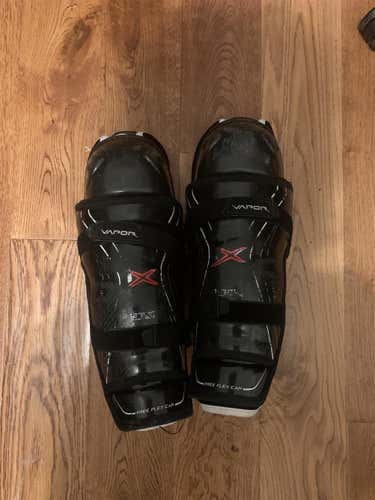 Used Bauer Vapor 1X Lite Shin Pads
