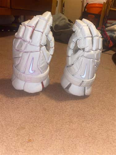 White Used Player's Nike Vapor Elite 13" Lacrosse Gloves