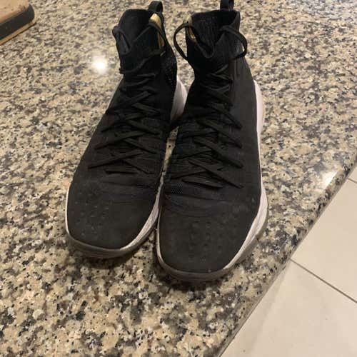 Black Men's Size 11.5 (Women's 12.5) Under Armour Shoes