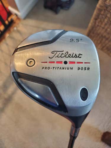 Used Men's Titleist Right Handed 905 R Driver Extra Stiff Flex 9.5 Loft