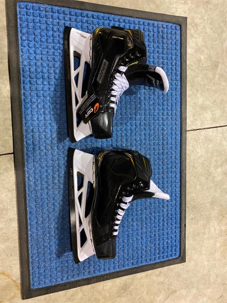Senior Bauer Supreme 2S Regular Width Size 12 Hockey Goalie Skates