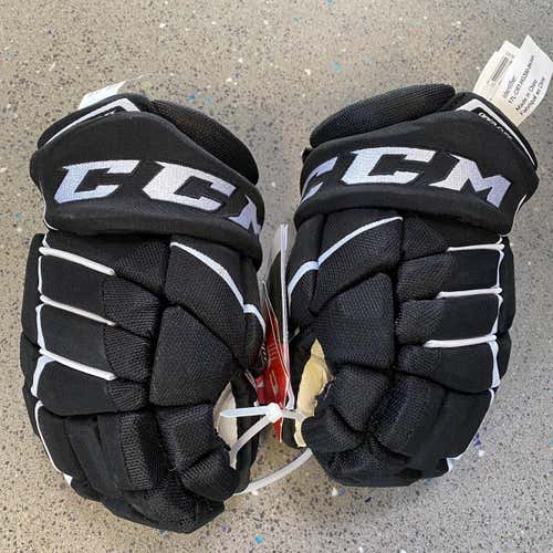 Black Junior CCM JetSpeed FT390 13"  Gloves