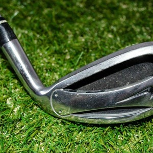 Nike 	Slingshot 	6 Iron 	Right Handed 	38"	Steel 	Stiff	New Grip