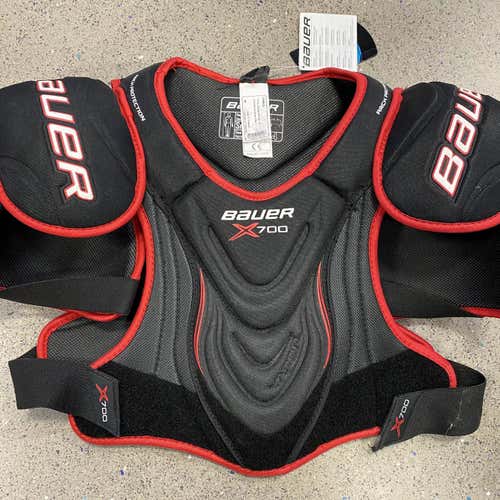 Senior Medium Bauer Vapor X700  Shoulder Pads