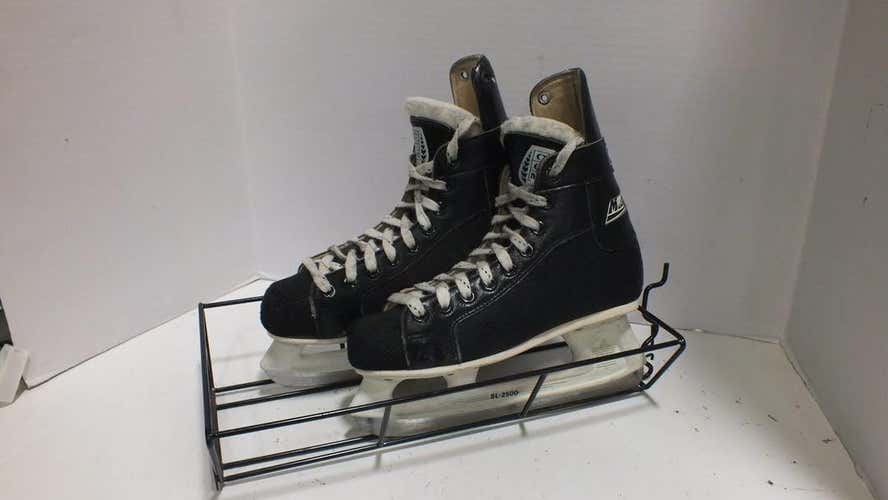 Used Ccm Senior 9 Ice Skates Ice Hockey Skates