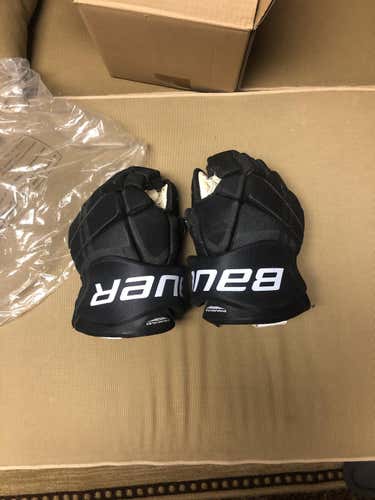 New Senior Bauer Vapor X3.0 Gloves (14")