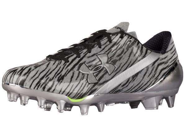 UA Spotlight Football Cleat Bundle
