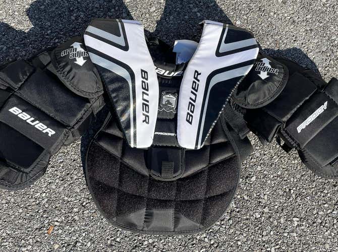 BAUER Prodigy 2.0 Youth Shoulder Chest Pads YL/XL