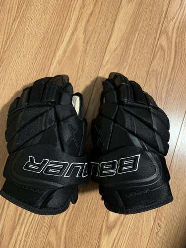 Black Used Senior Bauer Vapor 1X Pro Lite Gloves 14"