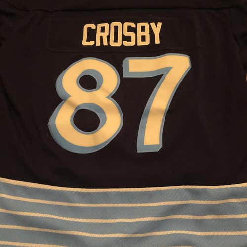 Penguins Winter Classic Crosby Youth Jersey L/XL
