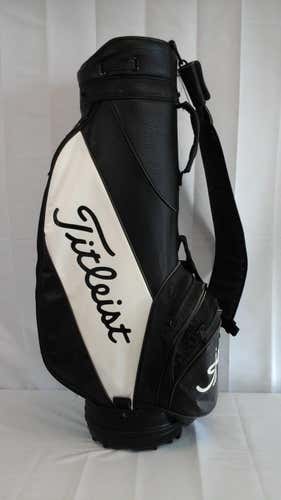 Used Titleist Carry Bag Golf Stand Bags