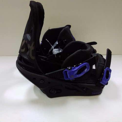 Used Burton Scribe Md Snowboard Womens Bindings