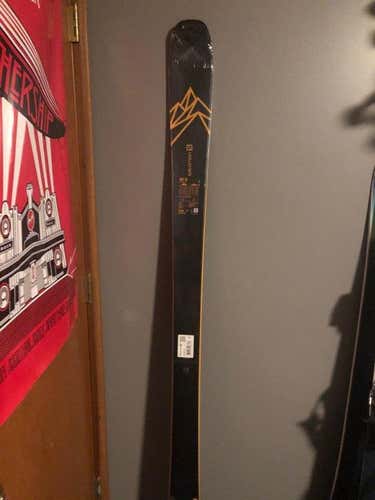 New 2020 185cm Salomon QST 92s