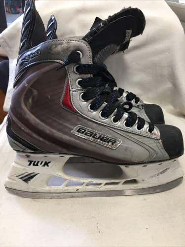 Senior Adult Size 7.5 Bauer Vapor X:60 Ice Hockey Skates
