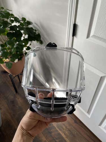 Senior Used Medium Bauer Concept 3 Full Shield Shield