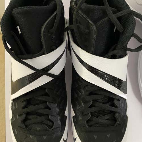Black Men's Metal Low Cut